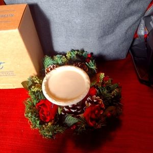 Brand New Christmas Pillar Holder and Decorative Wreath